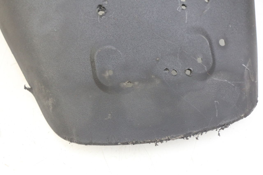 photo de PARALAMA TRASEIRO PIAGGIO MP3 125 (2006 - 2014) - Detalhe da peça