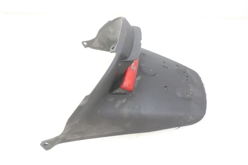 photo de PARALAMA TRASEIRO PIAGGIO MP3 125 (2006 - 2014) - Zoom do estado de desgaste
