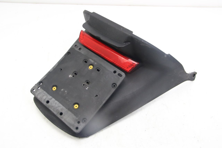 photo de PARALAMA TRASEIRO PIAGGIO MP3 125 (2006 - 2014) - Vista principal