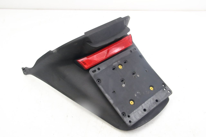 photo de PARALAMA TRASEIRO PIAGGIO MP3 125 (2006 - 2014) - Detalhe da peça