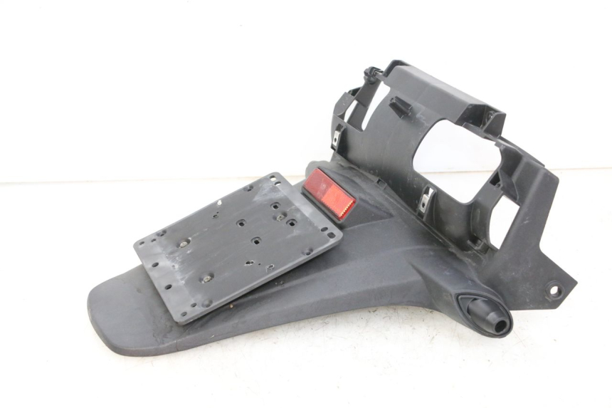 photo de PARALAMA TRASEIRO PIAGGIO MP3 500 (2014 - 2017) - Zoom do estado de desgaste