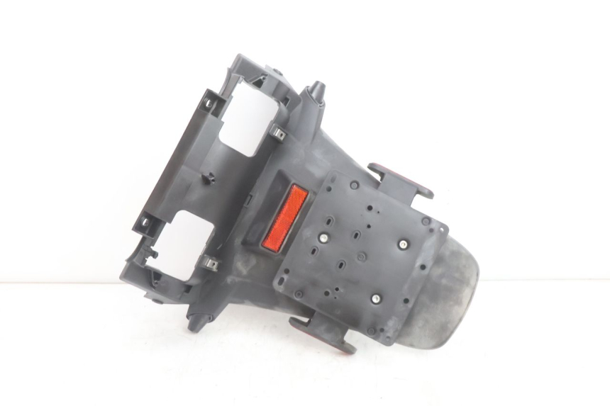 photo de PARALAMA TRASEIRO PIAGGIO MP3 500 (2016 - 2018) - Vista principal