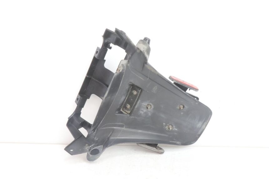 photo de PARALAMA TRASEIRO PIAGGIO MP3 500 (2016 - 2018) - Ampliação técnica