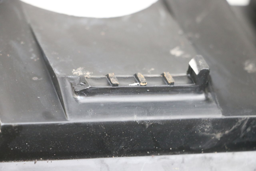 photo de PARALAMA TRASEIRO HONDA NHX LEAD 110 (2008 - 2010) - Zoom do estado de desgaste
