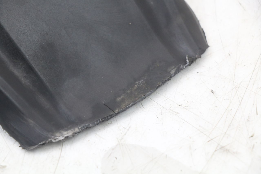 photo de PARALAMA TRASEIRO HONDA PCX (JF28) 125 (2009 - 2011) - Pontos de fixação