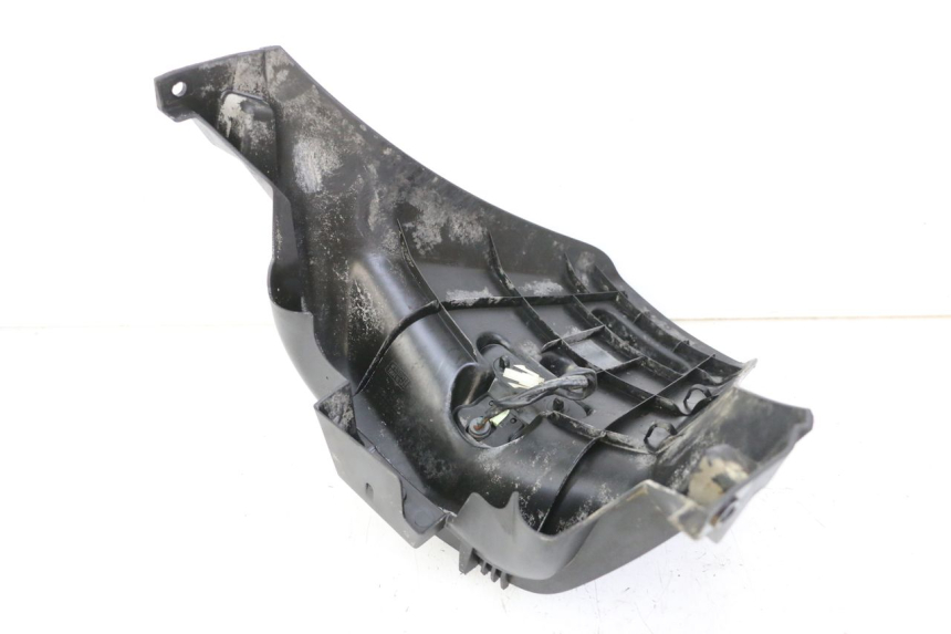 photo de PARALAMA TRASEIRO PEUGEOT CITYSTAR 125 (2011 - 2017) - Zoom do estado de desgaste