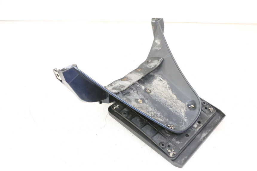 photo de PARALAMA TRASEIRO PIAGGIO VESPA LX 150 (2005 - 2013) - Detalhe da peça