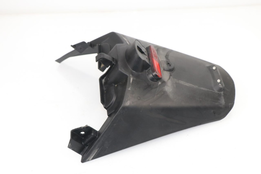 photo de PARALAMA TRASEIRO PEUGEOT SATELIS COMPRESSOR K15 125 (2006 - 2009) - Zoom do estado de desgaste