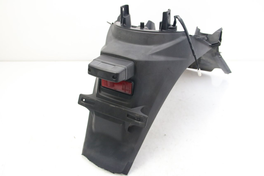 photo de PARALAMA TRASEIRO SUZUKI SIXTEEN 125 (2008 - 2010) - Vista principal