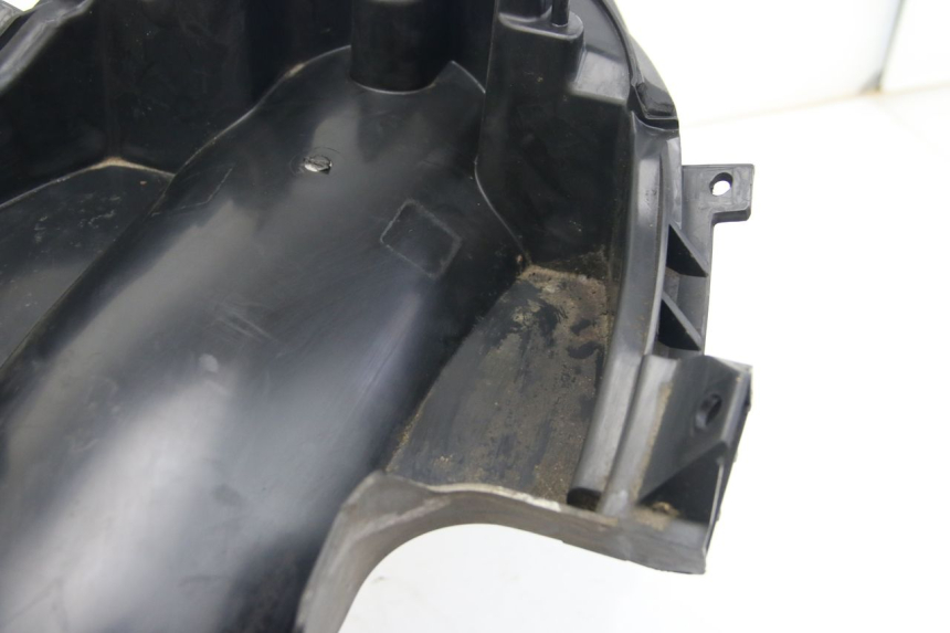 photo de PARALAMA TRASEIRO SUZUKI SIXTEEN 125 (2008 - 2010) - Vista de perto