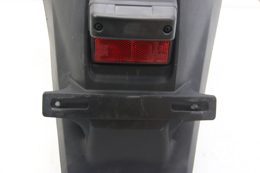 photo de PARALAMA TRASEIRO SUZUKI SIXTEEN 125 (2008 - 2010) - Estado da superfície