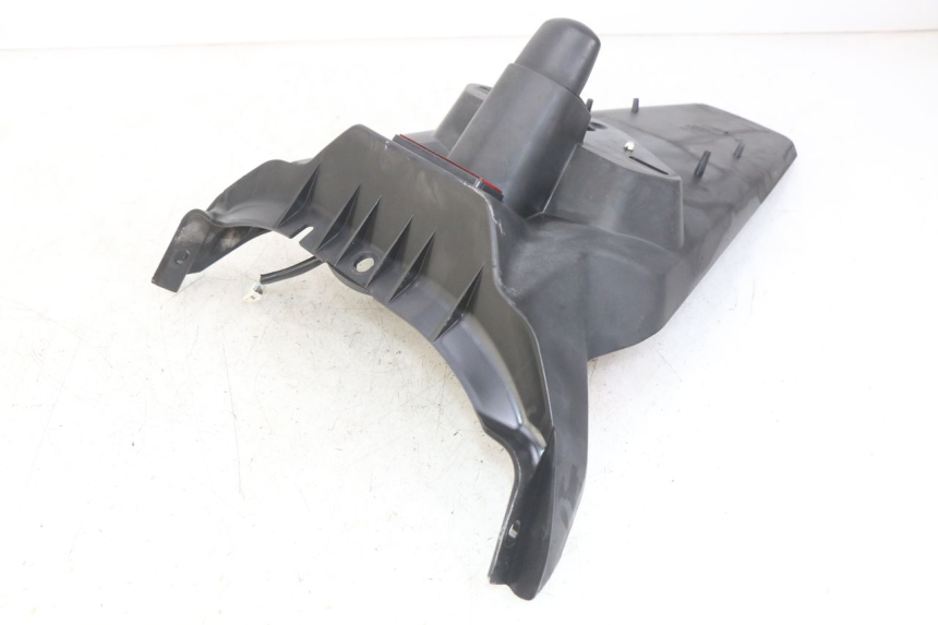photo de PARALAMA TRASEIRO MBK SKYCRUISER 125 (2010 - 2013) - Zoom do estado de desgaste