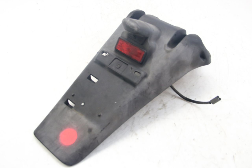 photo de PARALAMA TRASEIRO MBK SKYLINER 125 (1998 - 2001) - Detalhe da peça