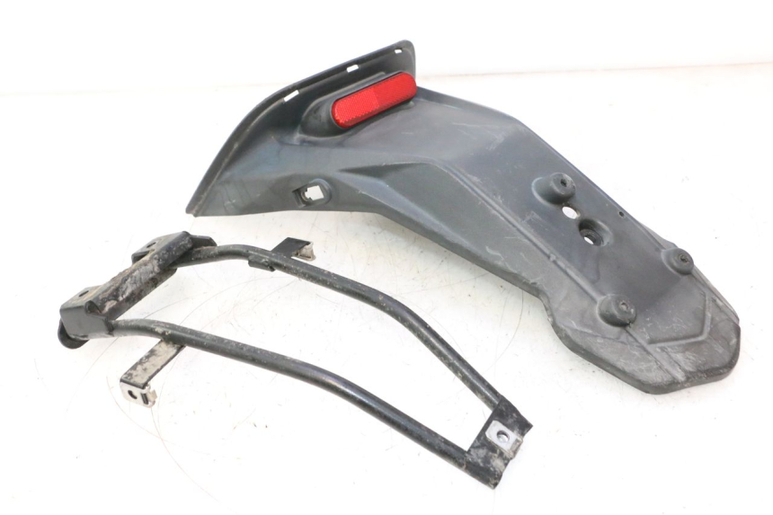 photo de PARALAMA TRASEIRO APRILIA SR 2T 50 (2012 - 2017) - Pontos de fixação