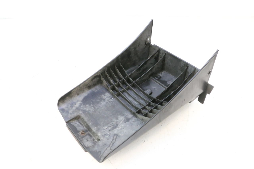 photo de PARALAMA TRASEIRO HONDA ST PAN EUROPEAN 1100 (1990 - 2002) - Detalhe da peça