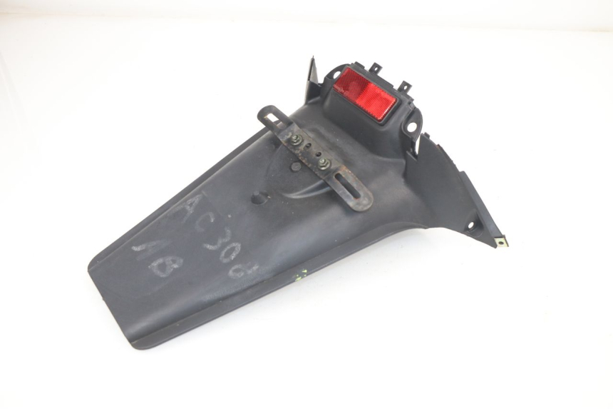 photo de PARALAMA TRASEIRO PEUGEOT SUM UP 125 (2008 - 2013) - Ampliação técnica