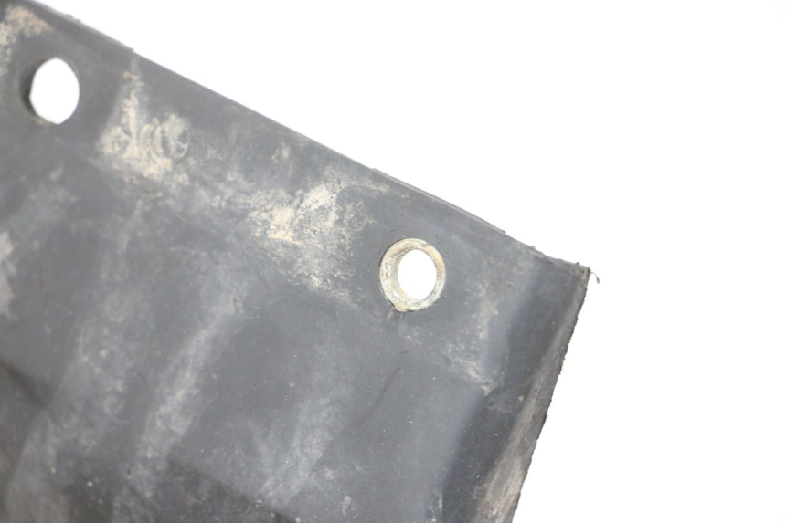 photo de PARALAMA TRASEIRO YAMAHA TTR 125 (2000 - 2020) - Detalhe da peça