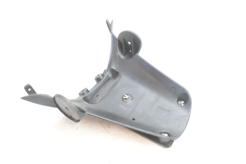 photo de PARALAMA TRASEIRO PIAGGIO VESPA PRIMAVERA 2T 50 (2013 - 2018) - Pontos de fixação