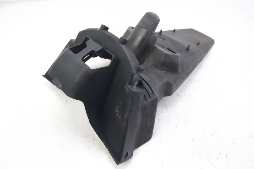 photo de PARALAMA TRASEIRO YAMAHA XMAX X-MAX 125 (2006 - 2009) - Zoom do estado de desgaste