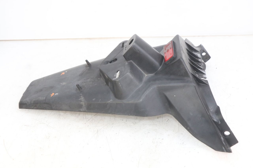 photo de PARALAMA TRASEIRO YAMAHA X-MAX XMAX 125 (2010 - 2013) - Zoom do estado de desgaste