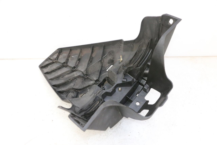 photo de PARALAMA TRASEIRO YAMAHA X-MAX XMAX 250 (2006 - 2009) - Detalhe da peça