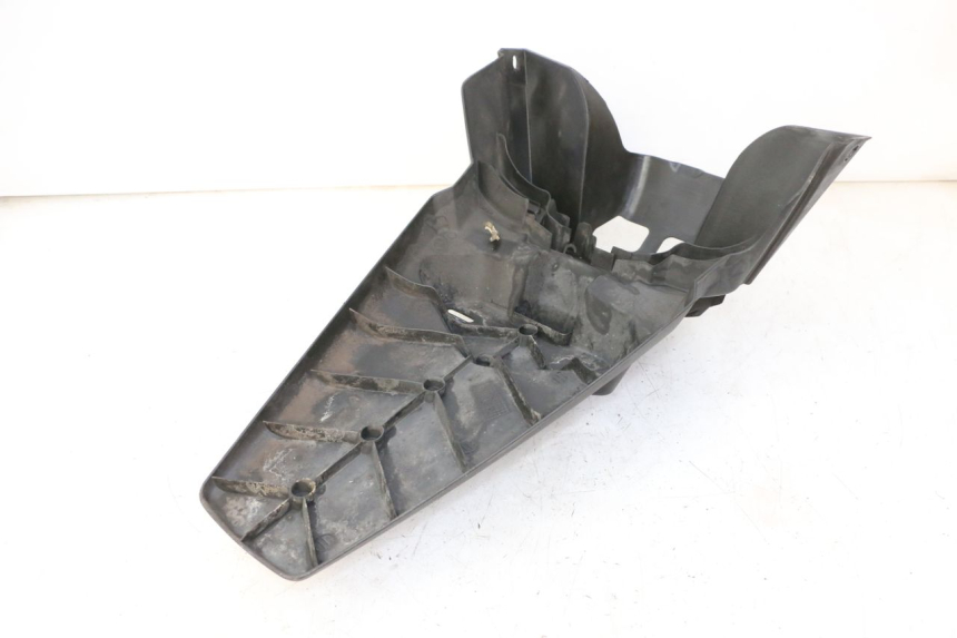 photo de PARALAMA TRASEIRO YAMAHA X-MAX XMAX 250 (2006 - 2009) - Zoom do estado de desgaste