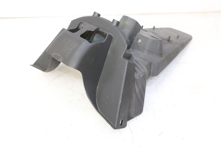 photo de PARALAMA TRASEIRO YAMAHA X-MAX XMAX 250 (2006 - 2009) - Pontos de fixação