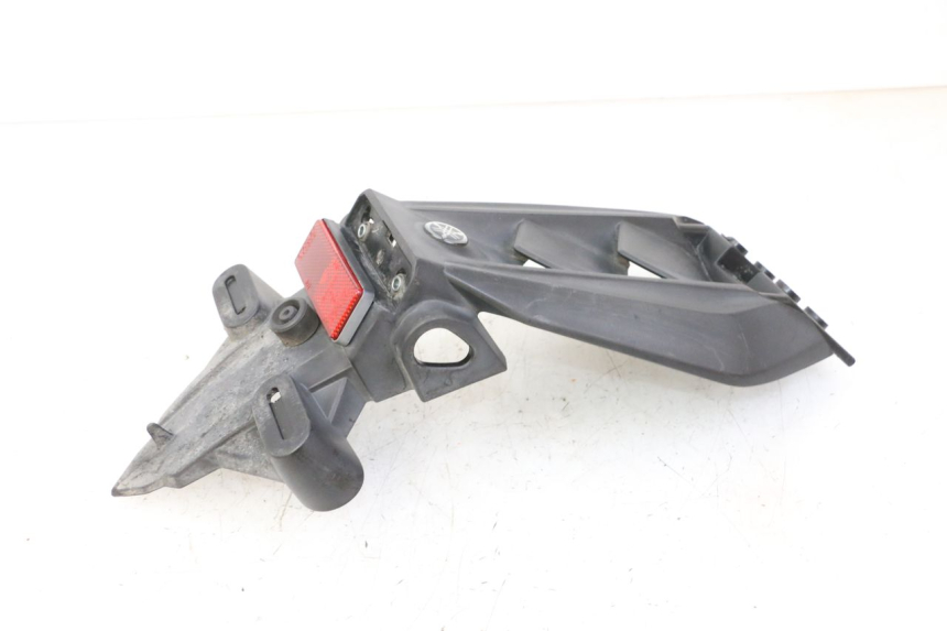 photo de PARALAMA TRASEIRO YAMAHA XJ6 ABS 600 (2008 - 2016) - Pontos de fixação