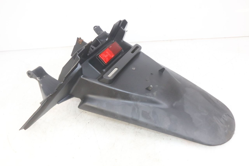 photo de PARALAMA TRASEIRO YAMAHA YP MAJESTY 400 (2004 - 2008) - Detalhe da peça