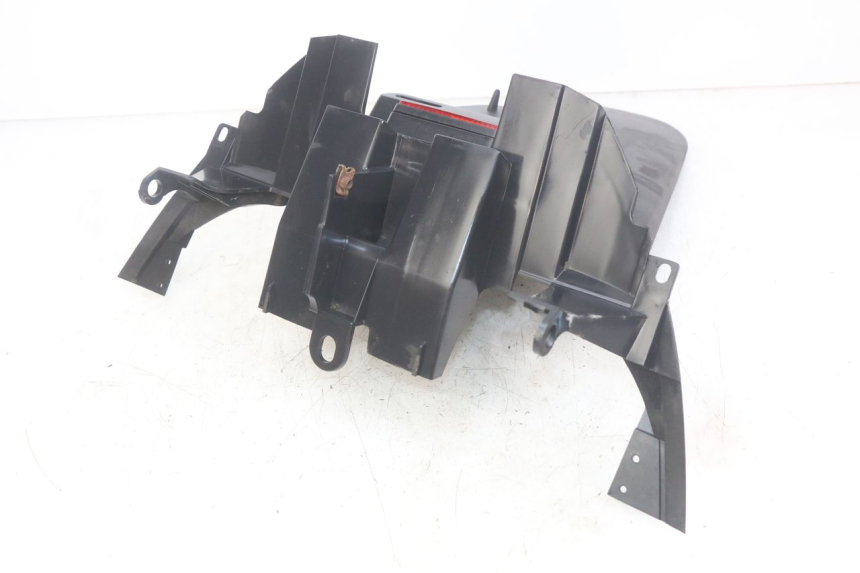 photo de PARALAMA TRASEIRO YAMAHA YP MAJESTY 400 (2004 - 2008) - Outro ângulo de visão