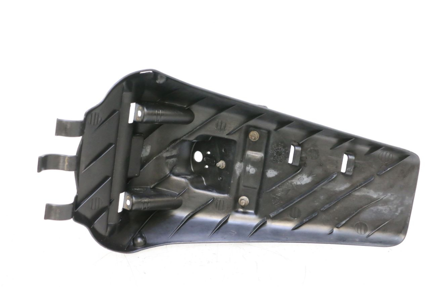 photo de PARALAMA TRASEIRO YAMAHA YP MAJESTY 125 (1998 - 2001) - Outro ângulo de visão