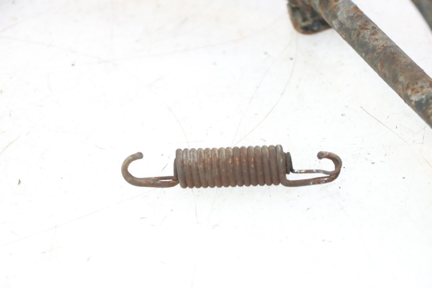 photo de CAVALLETE CENTRAL KYMCO AGILITY PREMIUM 50 (2007 - 2010) - Pontos de fixação