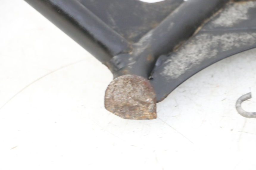 photo de CAVALLETE CENTRAL SUZUKI BURGMAN 125 (2007 - 2014) - Zoom do estado de desgaste