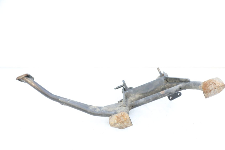 photo de Cavalete central SUZUKI BURGMAN EXECUTIVE ABS 650 (2006 - 2012) - Pontos de fixação
