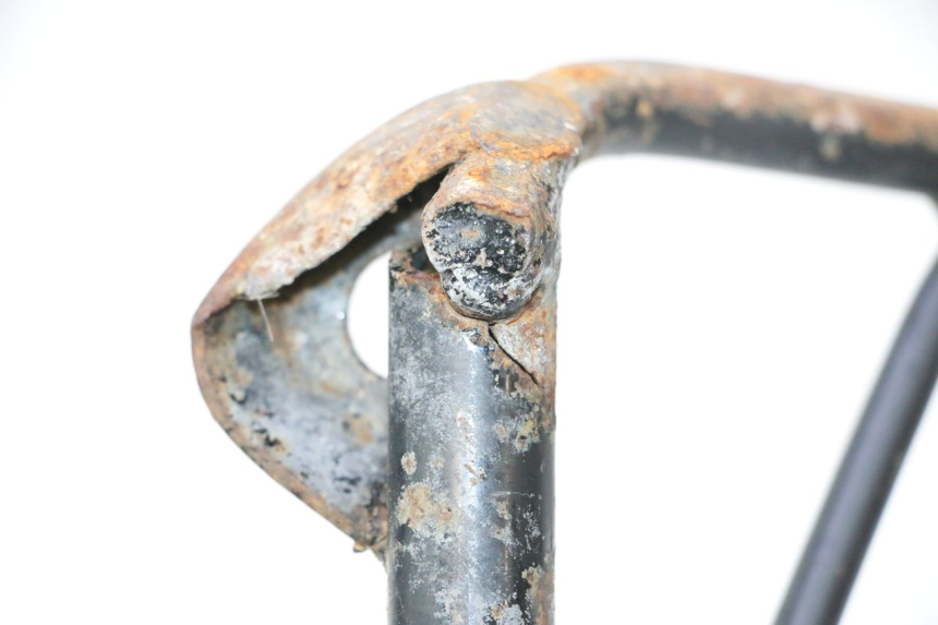 photo de Cavalete central PEUGEOT CITYSTAR 2T 50 (2018 - 2021) - Pontos de fixação