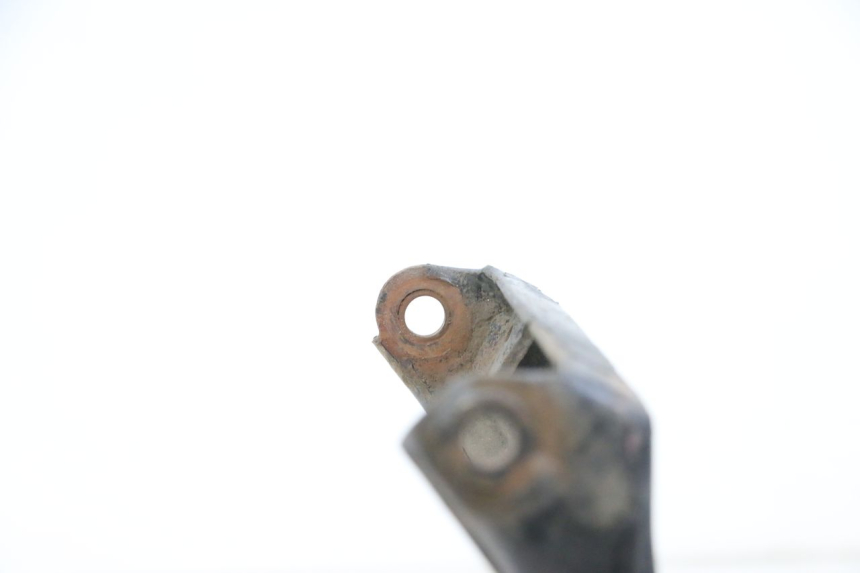 photo de CAVALLETE CENTRAL PEUGEOT DJANGO 4T 50 (2014 - 2019) - Detalhe da peça