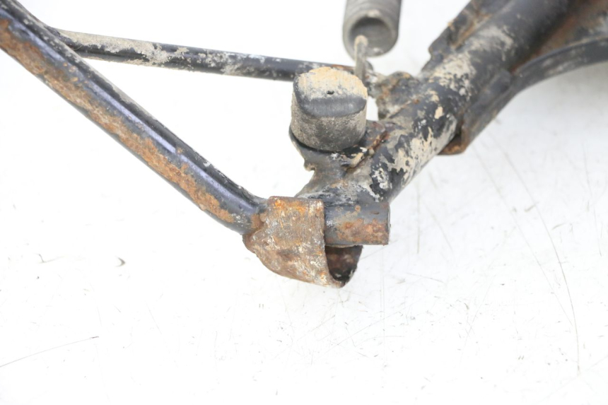photo de Cavalete central PEUGEOT ELYSTAR 50 (2002 - 2014) - Ampliação técnica