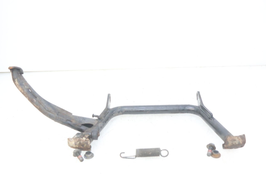 photo de Cavalete Central HONDA FES PANTHEON 2T 125 (1998 - 2002) - Pontos de fixação