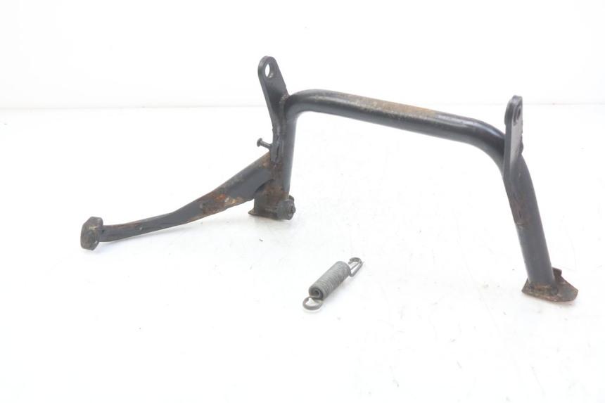photo de Cavalete Central HONDA FES PANTHEON 2T 125 (1998 - 2002) - Detalhe da peça