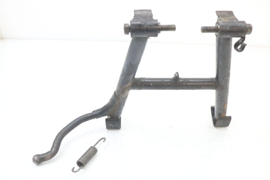 photo de CAVALLETE CENTRAL SUZUKI GSX E 250 (1982 - 1983) - Ampliação técnica