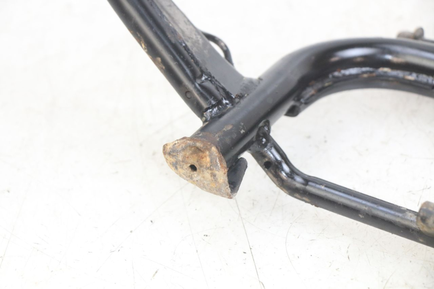 photo de CAVALLETE CENTRAL SYM GTS EFI 125 (2012 - 2016) - Outro ângulo de visão