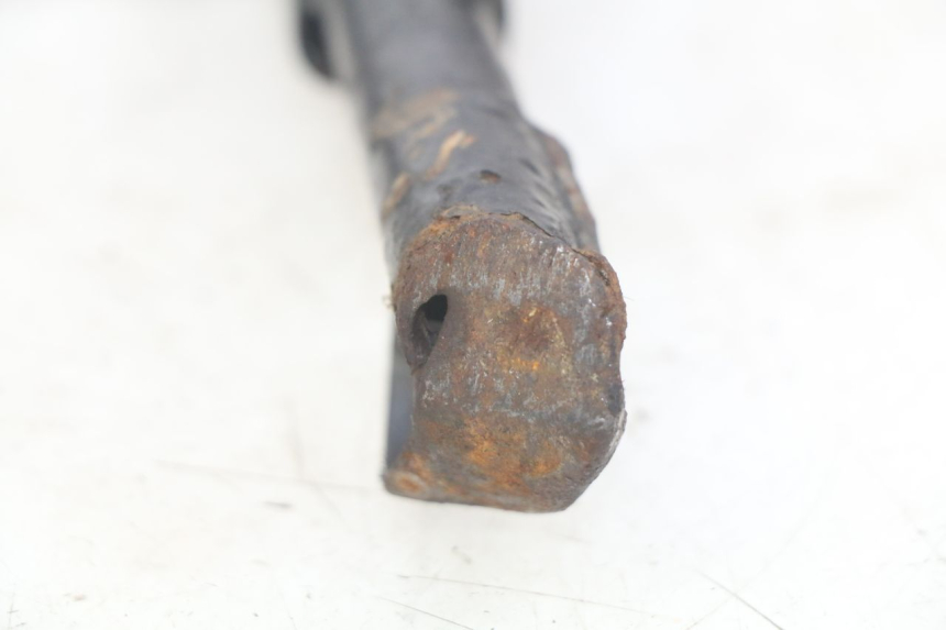 photo de Cavalete central PEUGEOT LUDIX 50 (2005 - 2007) - Outro ângulo de visão