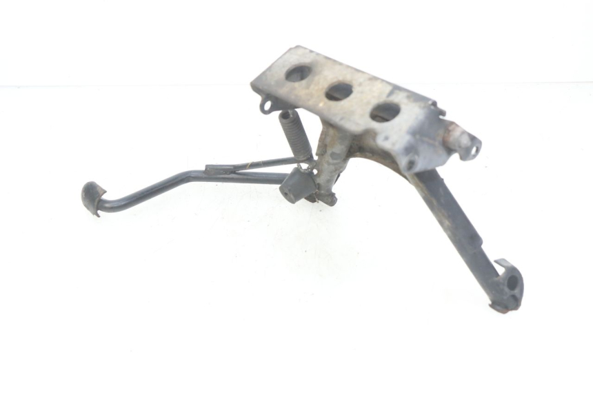 photo de CAVALLETE CENTRAL PEUGEOT SATELIS 125 (2010 - 2012) - Outro ângulo de visão