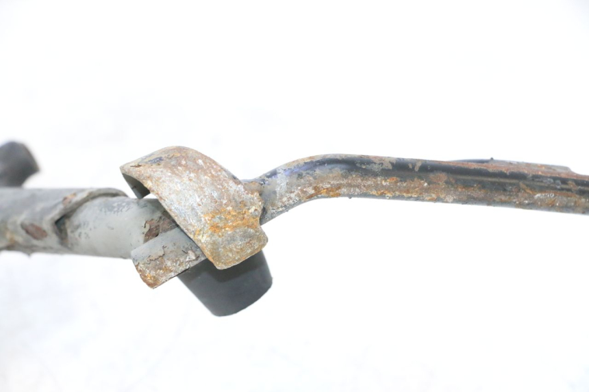 photo de CAVALLETE CENTRAL PEUGEOT SATELIS 125 (2013 - 2018) - Detalhes característicos