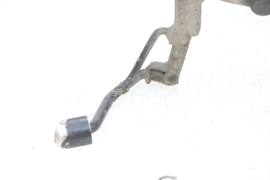 photo de Cavalete central PEUGEOT SPEEDFIGHT 4 4T EFI 50 (2021 - 2025) - Pontos de fixação