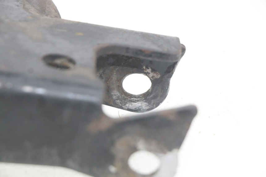 photo de CAVALLETE CENTRAL APRILIA SR LC 50 (1997 - 2004) - Ampliação técnica