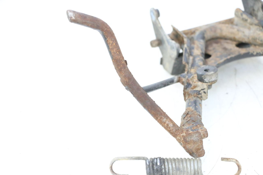 photo de Cavalete central PEUGEOT TKR TREKKER FURIOUS 50 (2005 - 2014) - Zoom do estado de desgaste