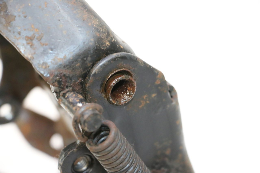 photo de CAVALO CENTRAL PIAGGIO TYPHOON 50 (2000 - 2009) - Detalhe da peça