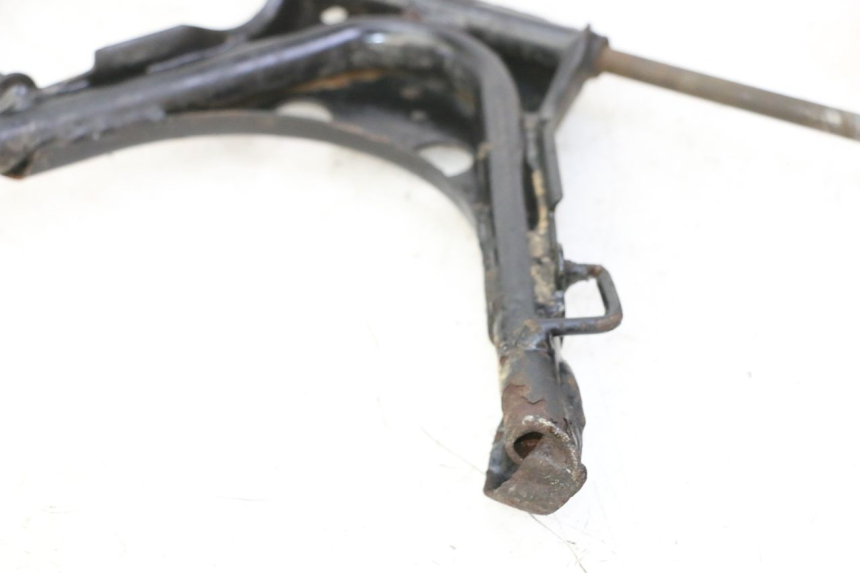 photo de Cavalete Central PEUGEOT VIVACITY NEW 2T 50 (2008 - 2017) - Zoom do estado de desgaste