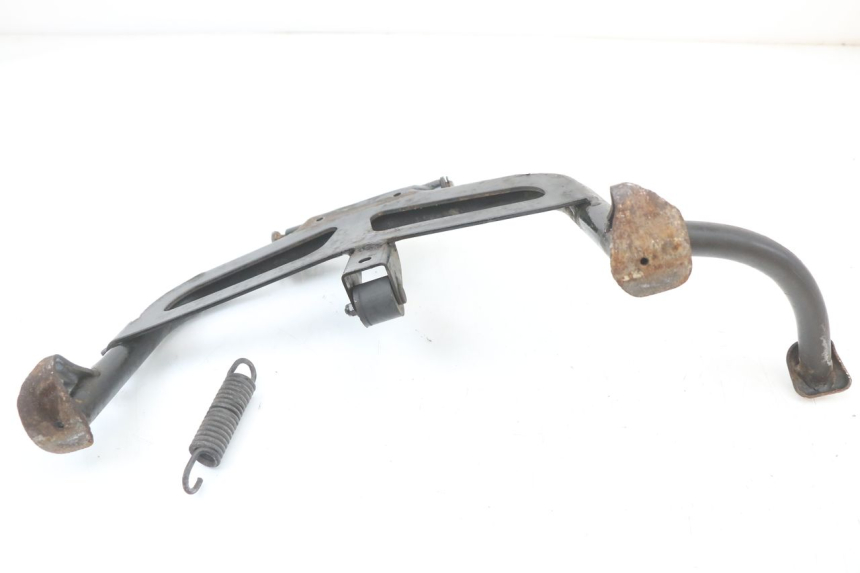 photo de Cavalete central YAMAHA X-MAX XMAX 125 (2010 - 2013) - Zoom do estado de desgaste